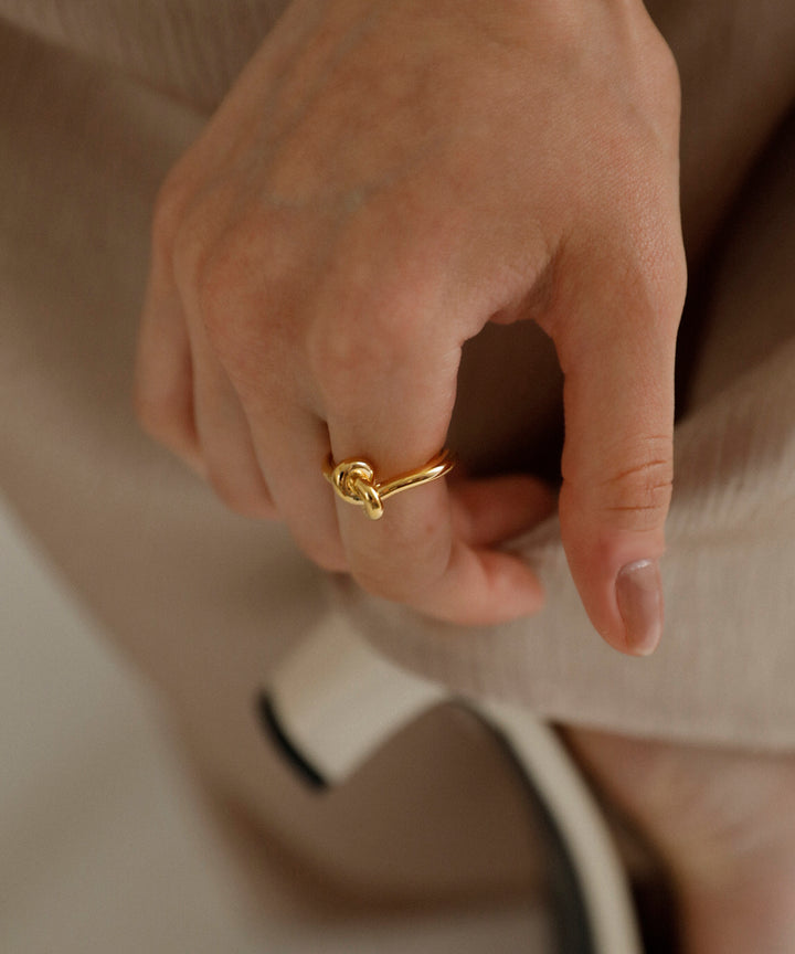Ponytail Ring