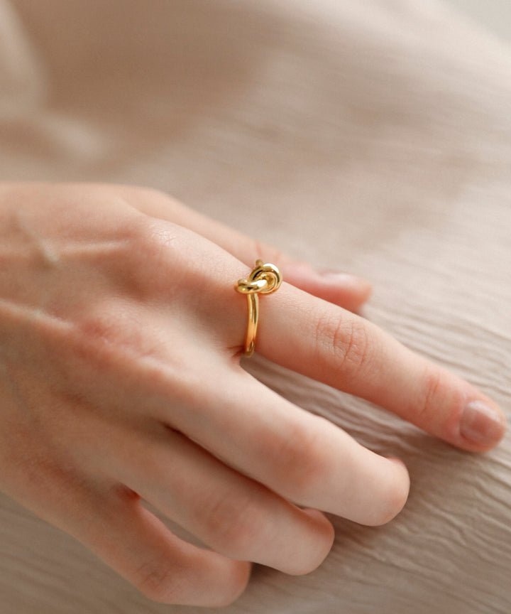 Ponytail Ring
