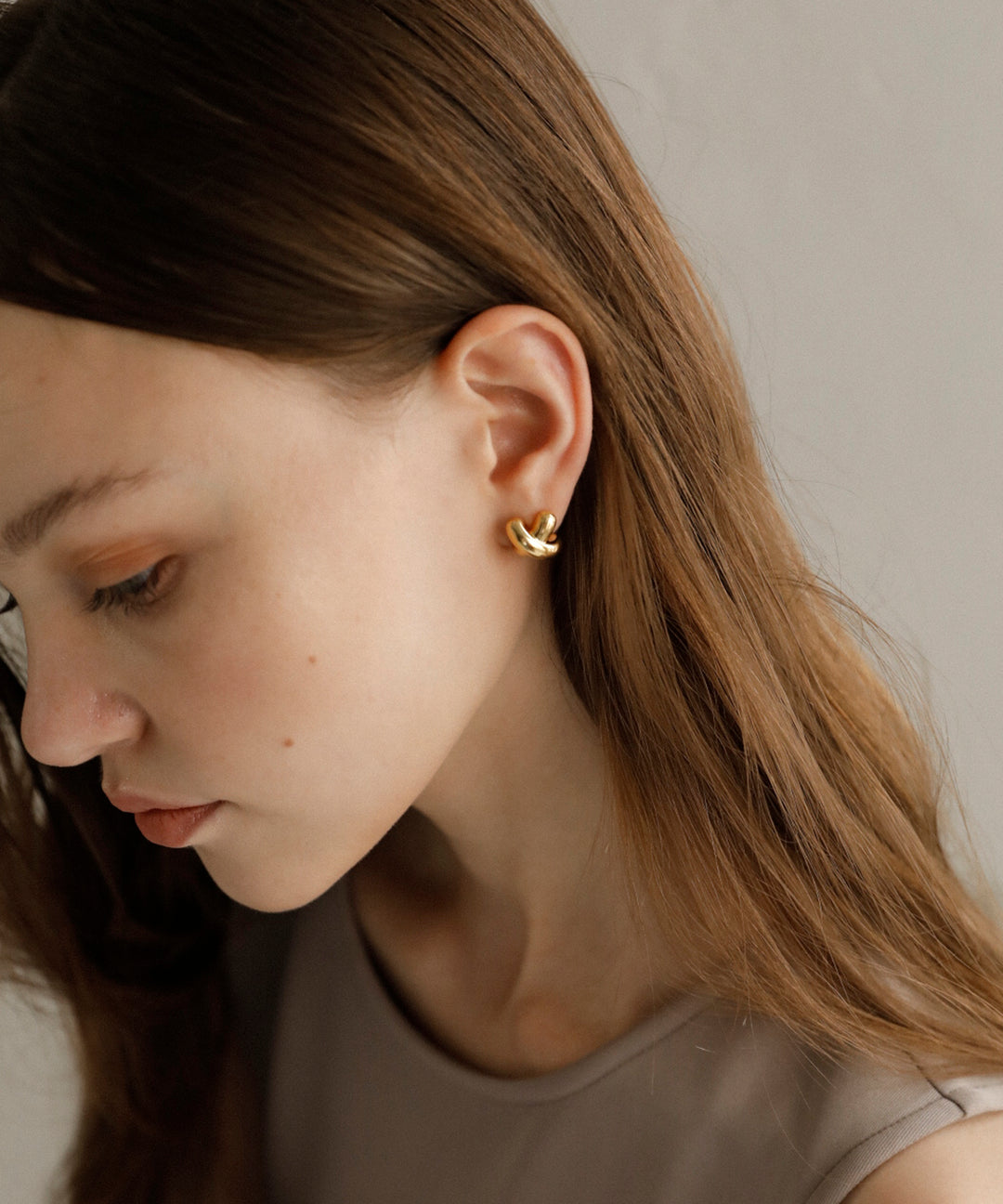 Cross Puffy Pierce