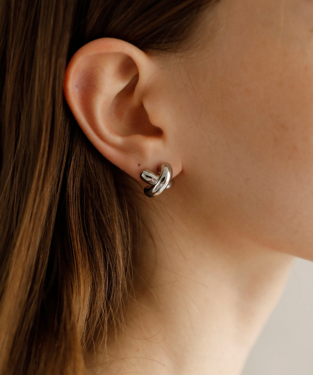 Cross Puffy Pierce