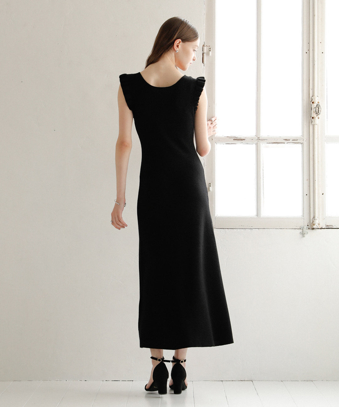 Shell Frill Marin Dress