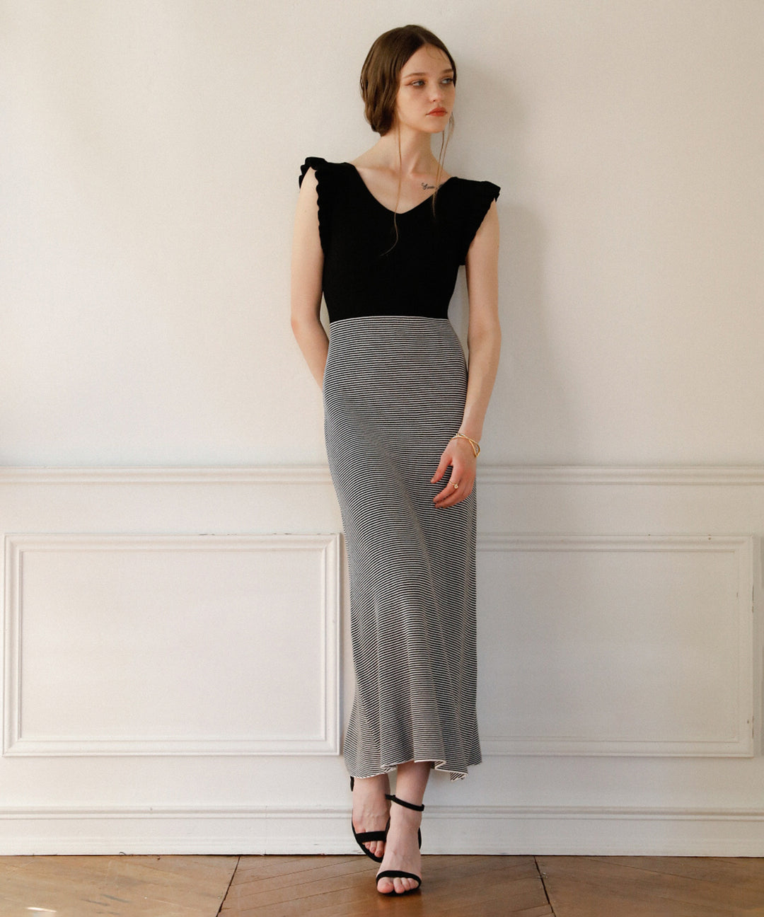 Shell Frill Marin Dress