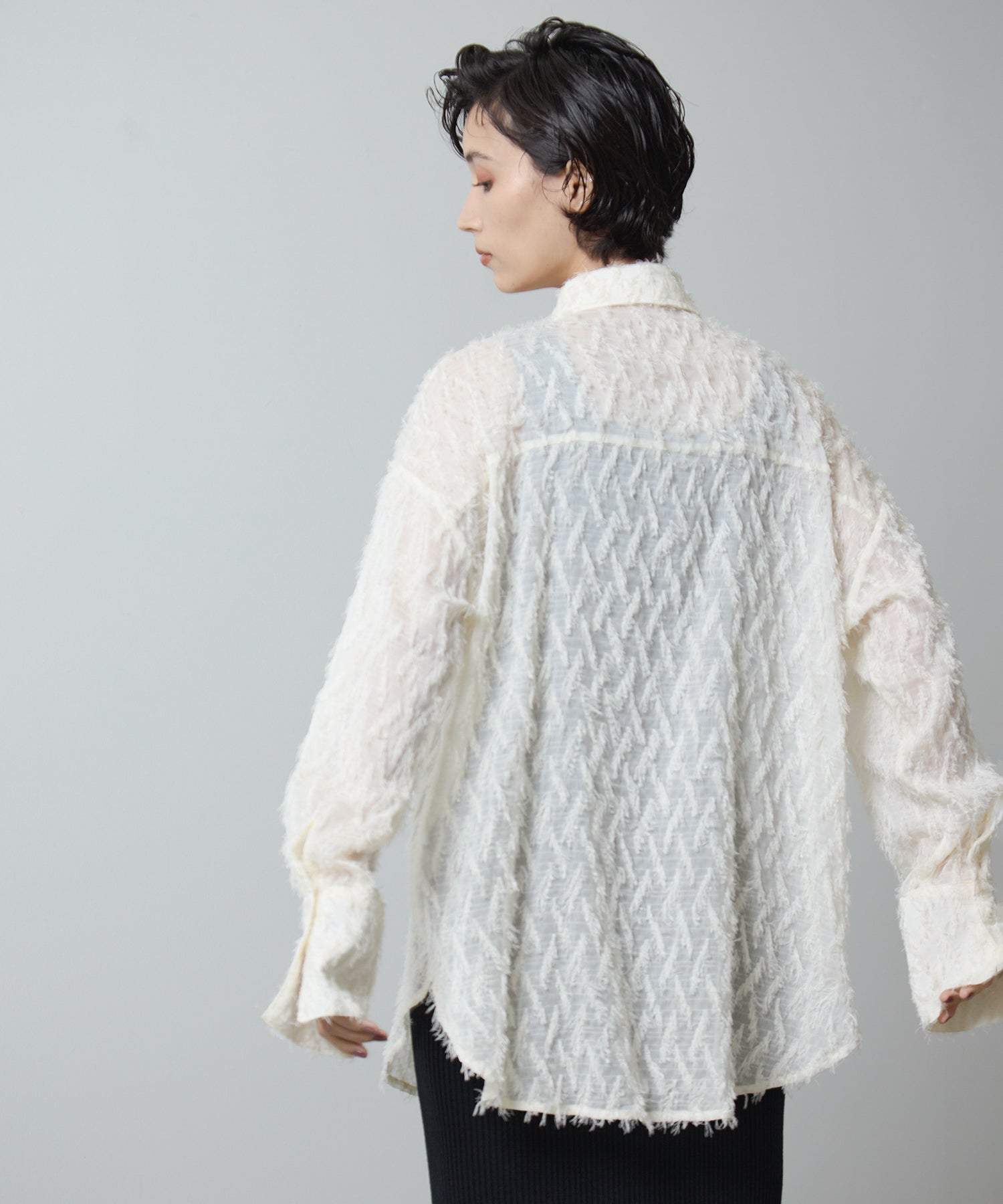 【新品未使用】airy fringe sheer tops(white) 新品未使用】airy fringe sheer tops(white)