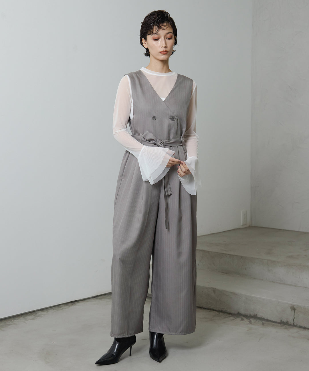 [2SET]Mesh Sheer Bell Top + Pinstripe Double Combinaison