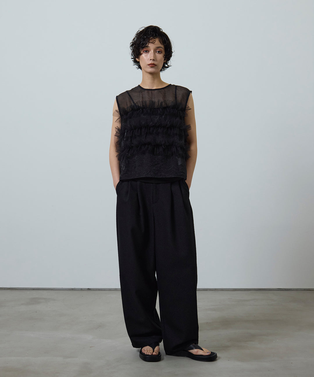 [3SET]Sheer Frill Bustier + Basic Cut Camisole + Slub Tweed Slucks
