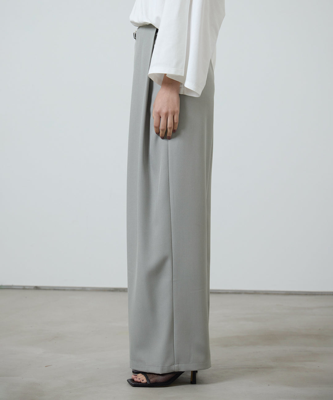 (eliuu)Slim Belt Flare Slacks
