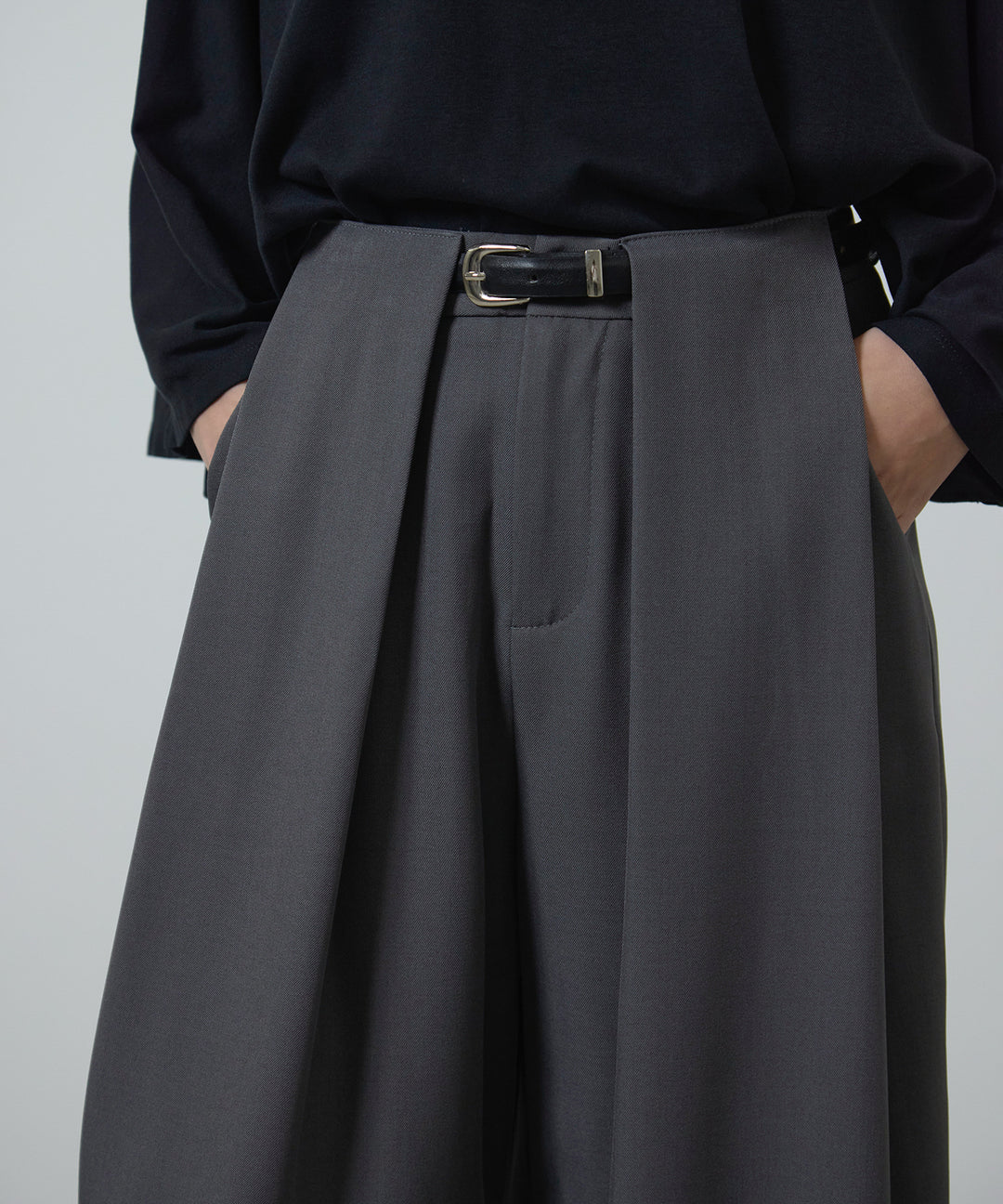 (eliuu)Slim Belt Flare Slacks