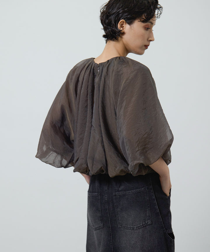 [2SET]Balloon Gather Sheer Blouse + Hole Denim Skirt