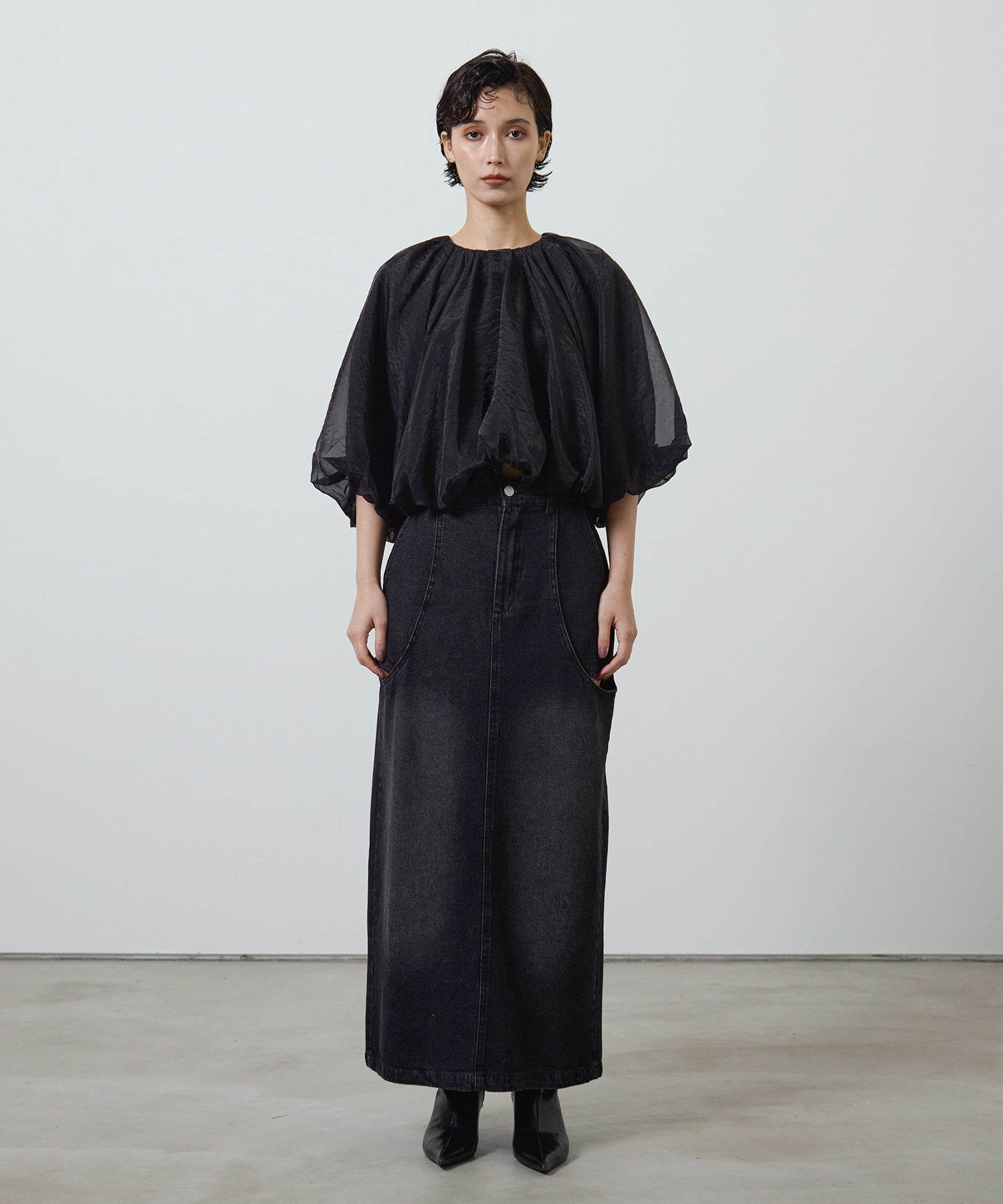mieliinvariant スリット入りロングニットガウン mieliinvariant スリット入りロングニットガウン 最 安 価格