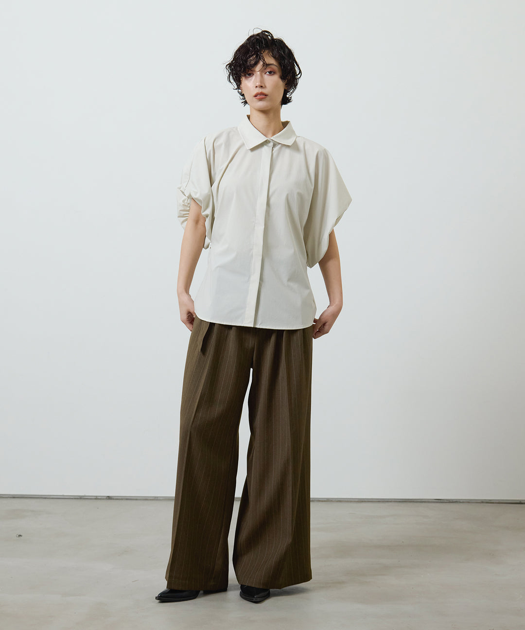 (eliuu)Stretch Wide Puff Blouse
