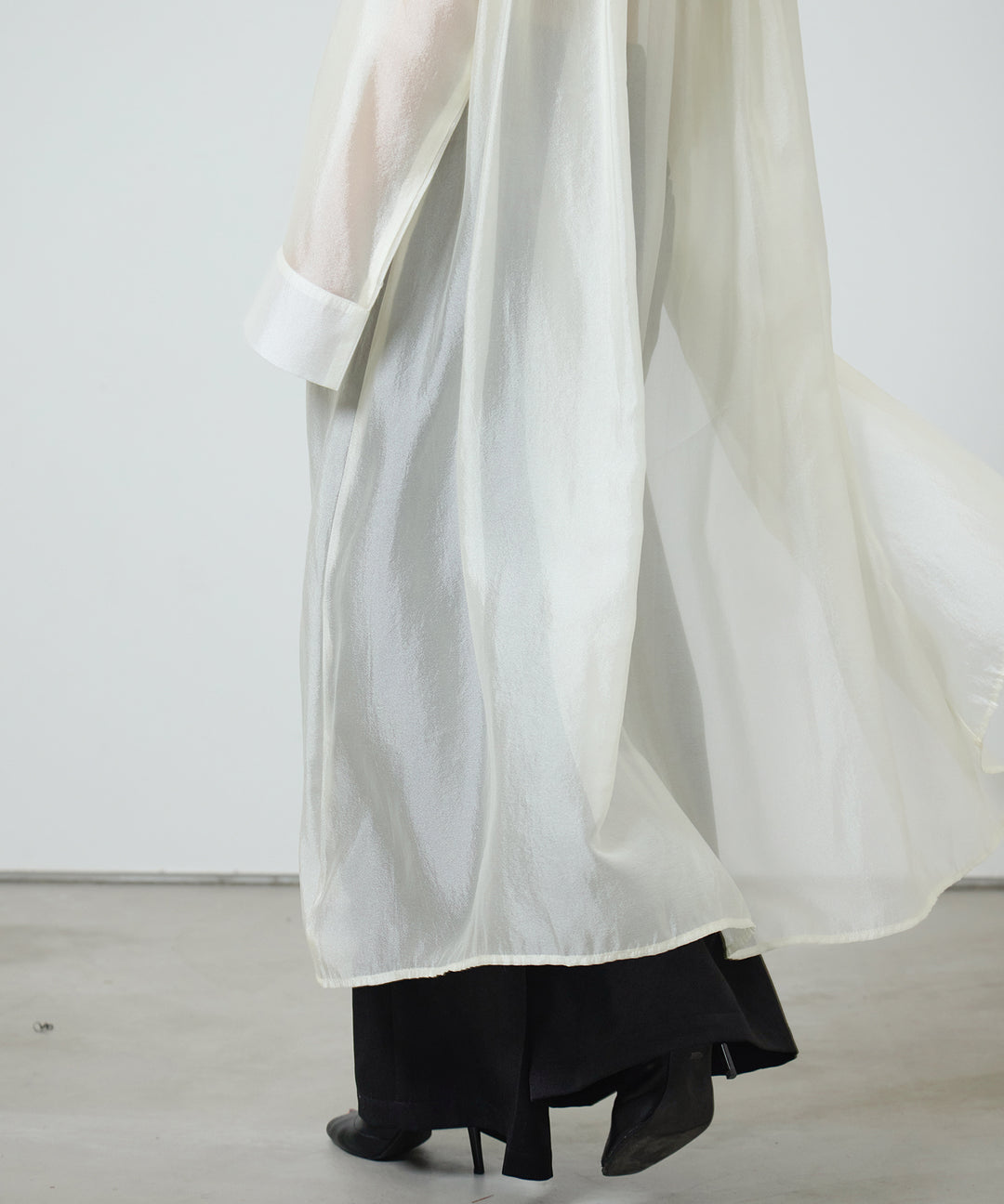 (eliuu)Sheer Gloss Shirt Onepiece