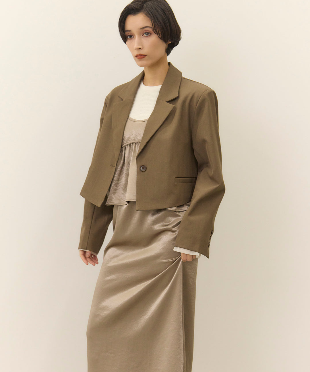 [2SET]Satin Double C/A Busrier + Satin Simple Skirt