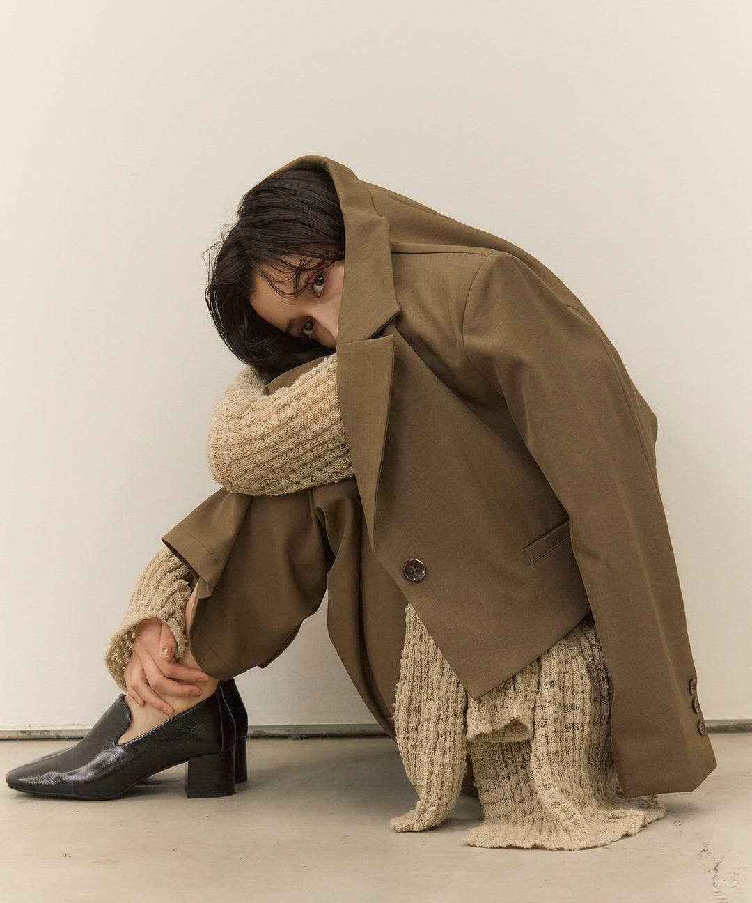 [2SET]Twill Cropped Tailored JK + Twill Tuck Slacks PT