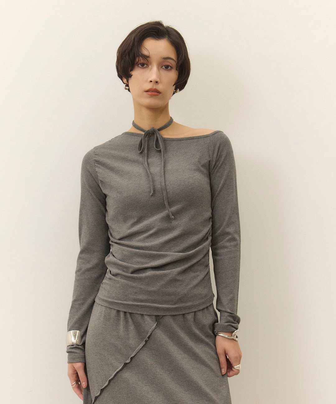 (eliuu)Choker Shirring Cut Long Tee