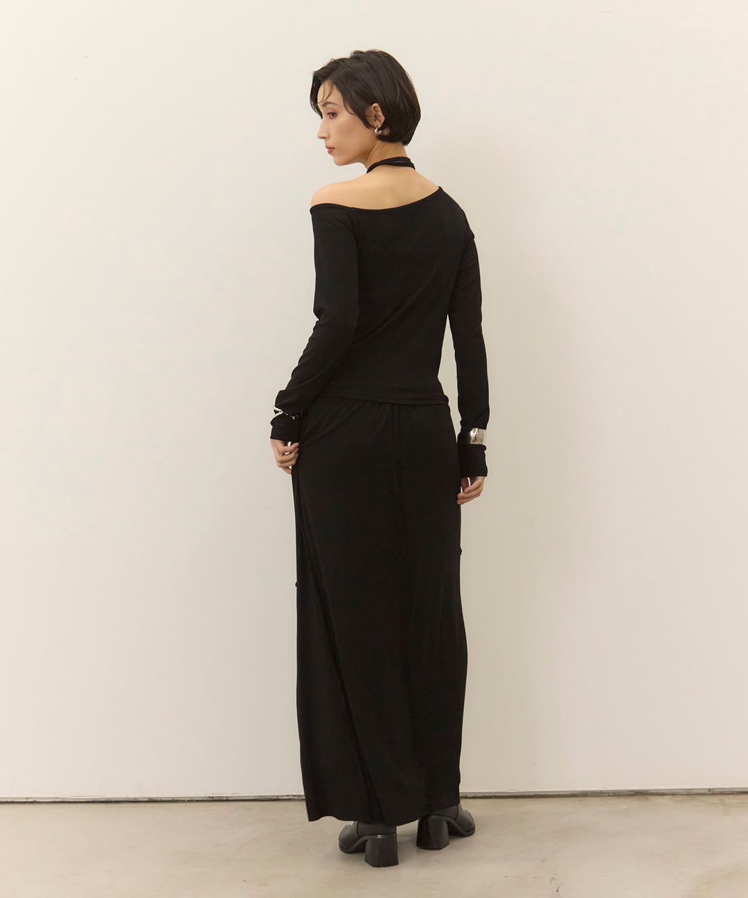(eliuu)Choker Shirring Cut Long Tee