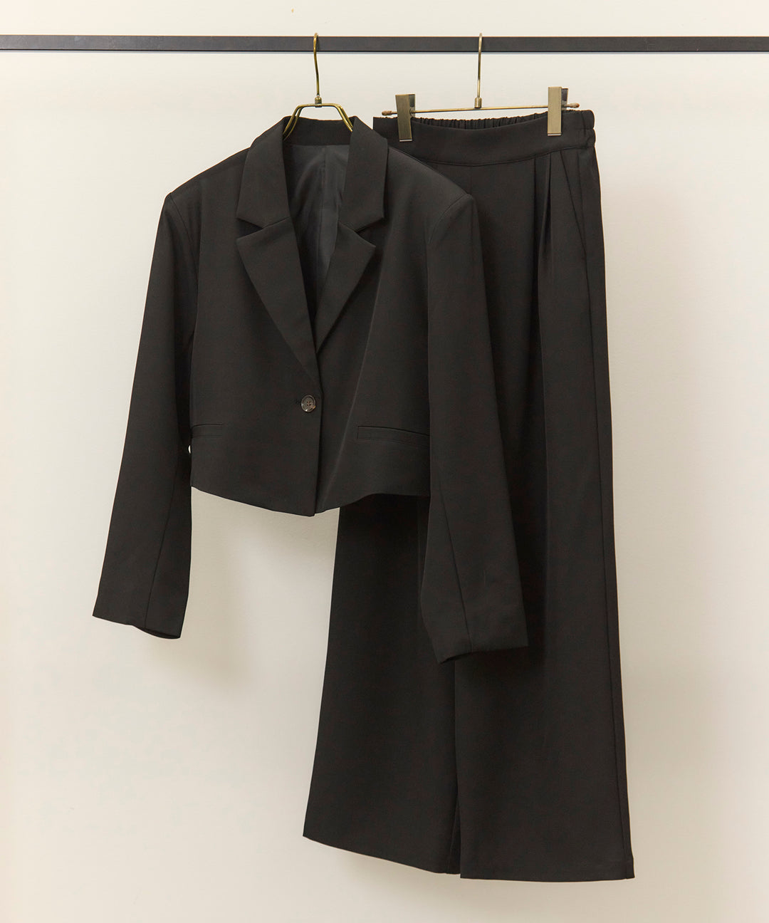[2SET]Twill Cropped Tailored JK + Twill Tuck Slacks PT