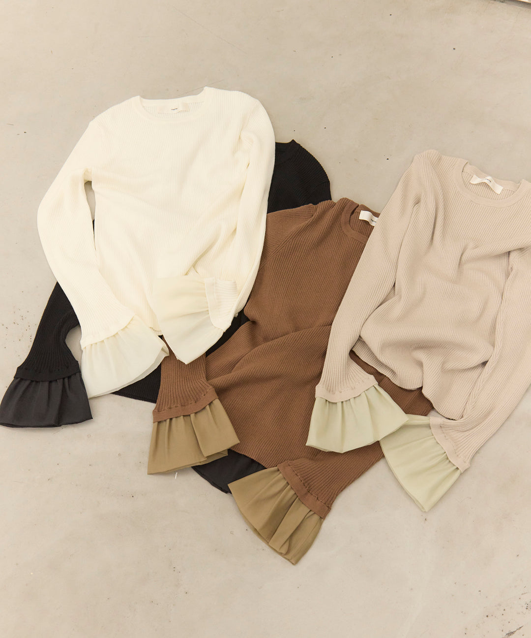 [2SET]Ruffle Cuffs Soft Knit Top + Satin Double C/A Onepiece