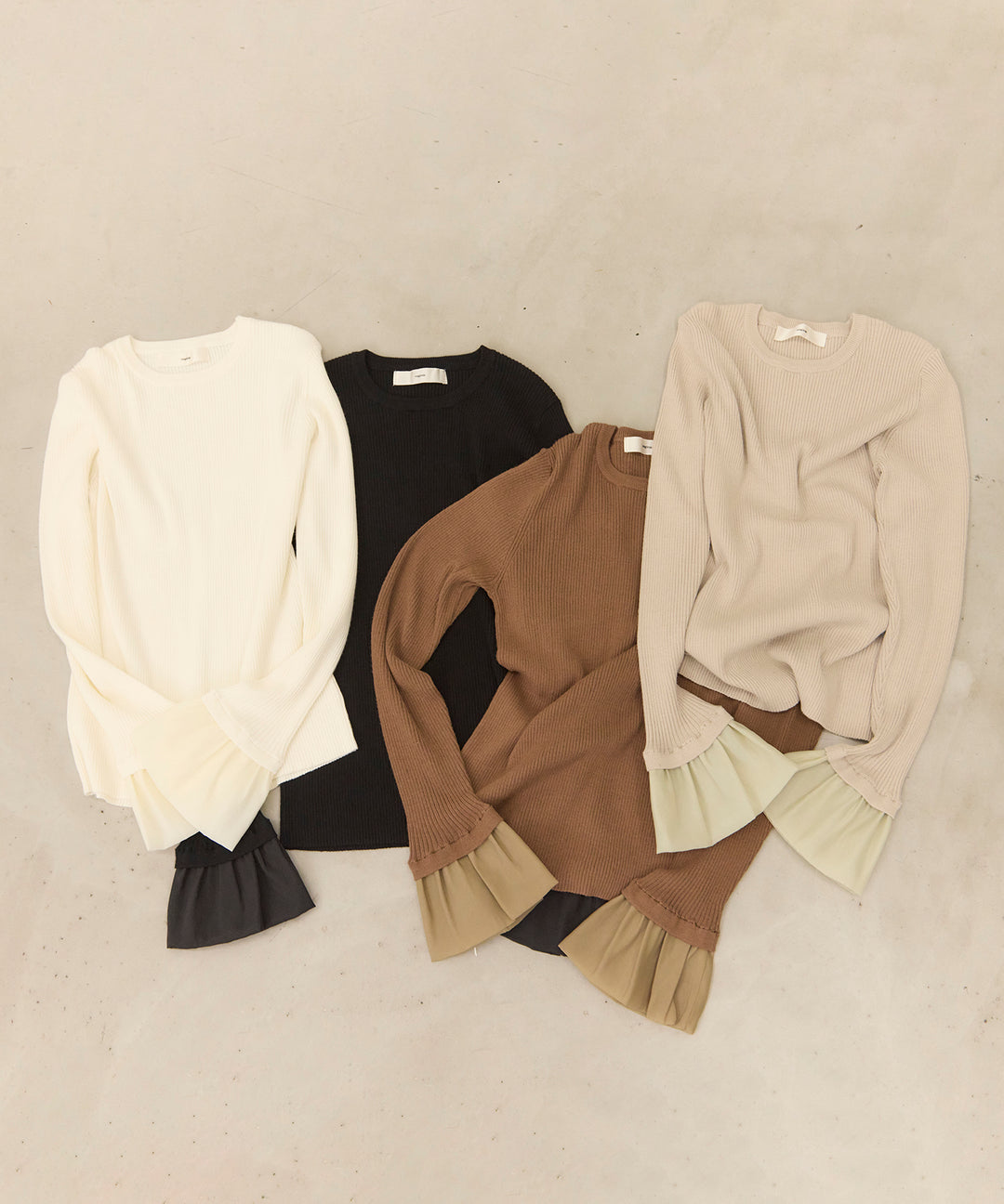 (eliuu)Ruffle Cuffs Soft Knit Top