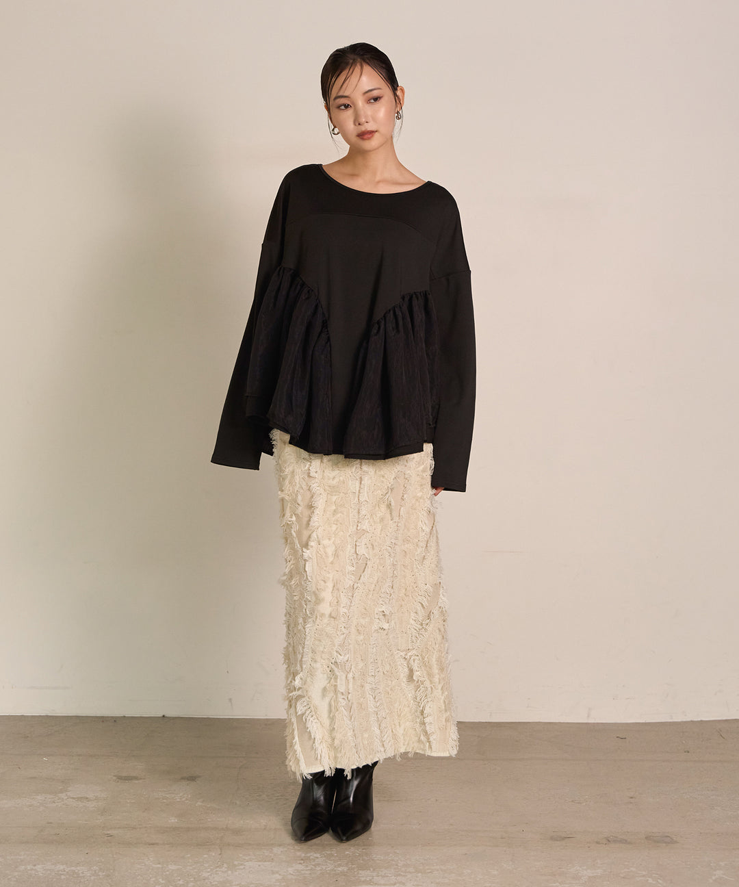 [SET]Frill Layer Mix Top+Pattern Fringe Knit Skirt