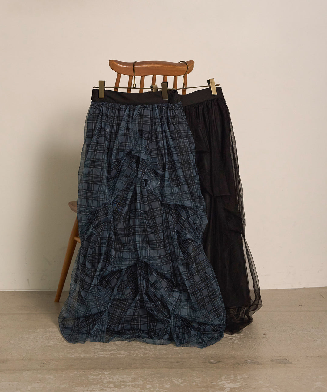 [SET]Texture Combi Polo Knit+Melody Tuck Tulle Skirt