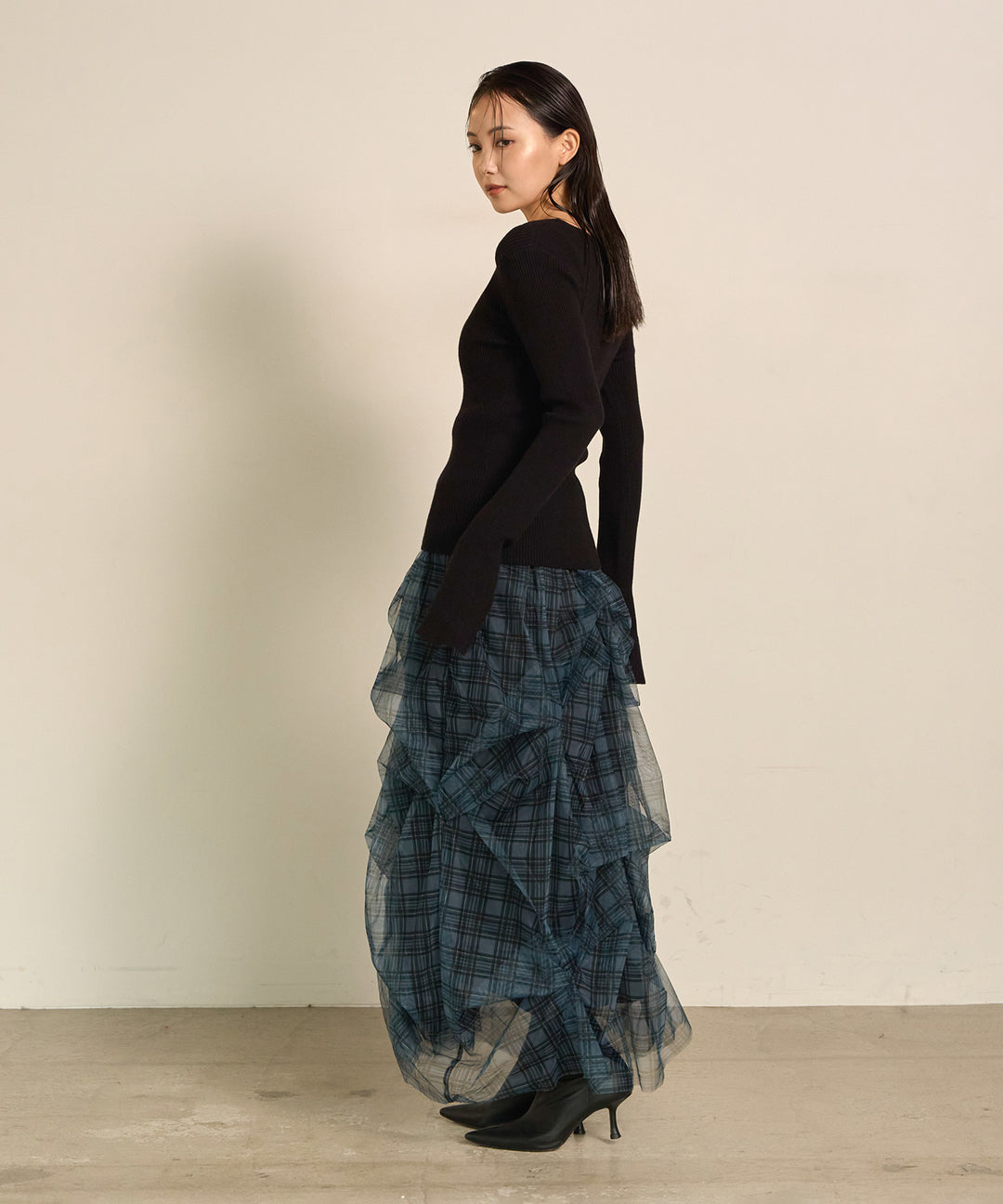 [SET]Smooth Soft Flare Sleeve Top+Melody Tuck Tulle Skirt