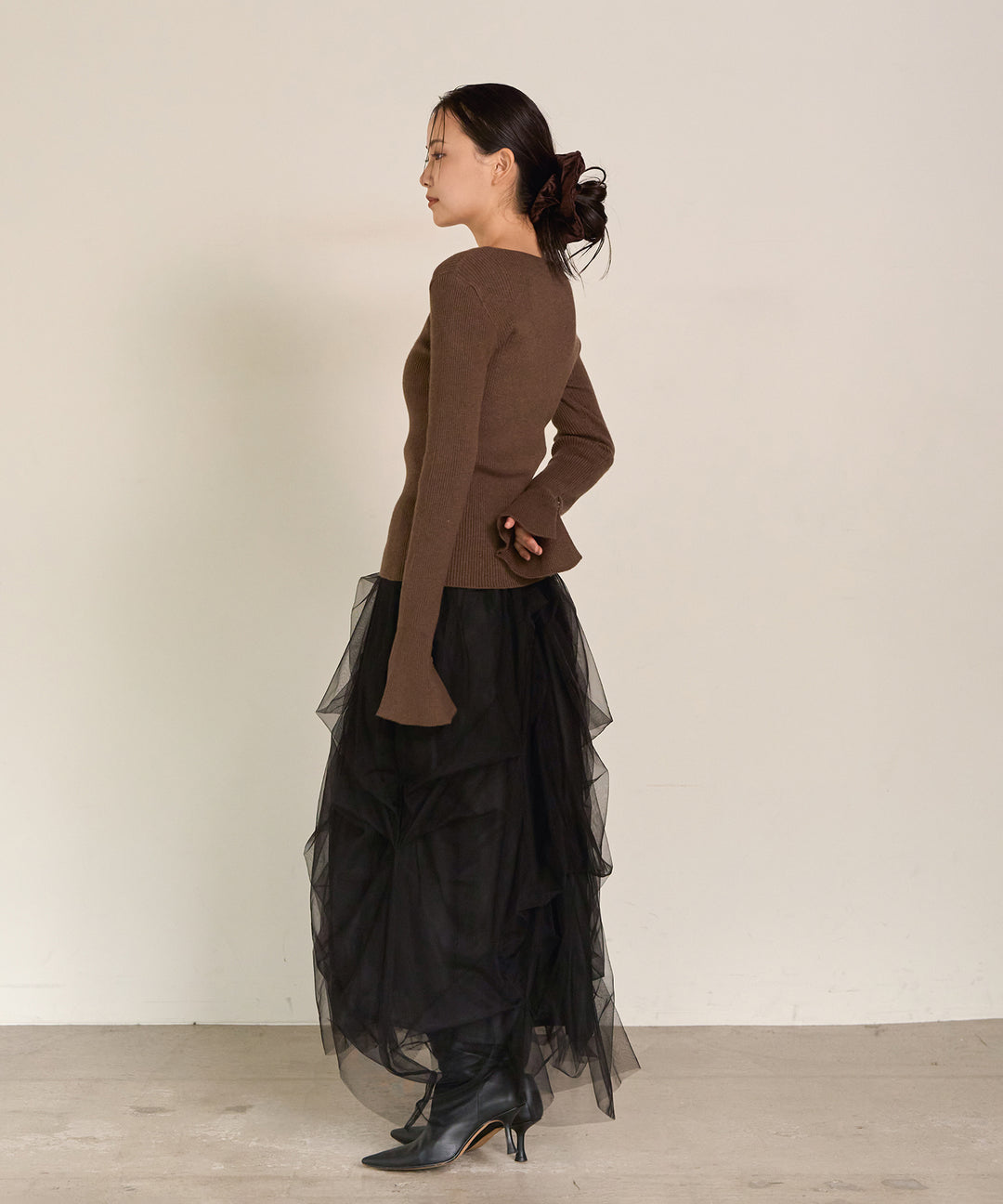 (eliuu)Smooth Soft Flare Sleeve Top