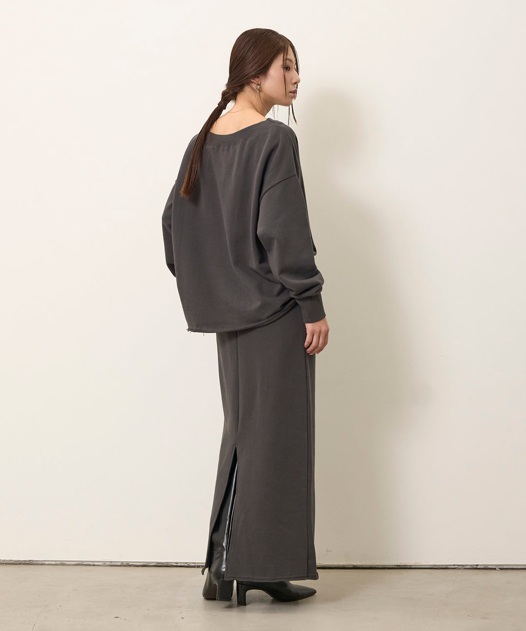 (eliuu)Off Shoulder Sweat Top