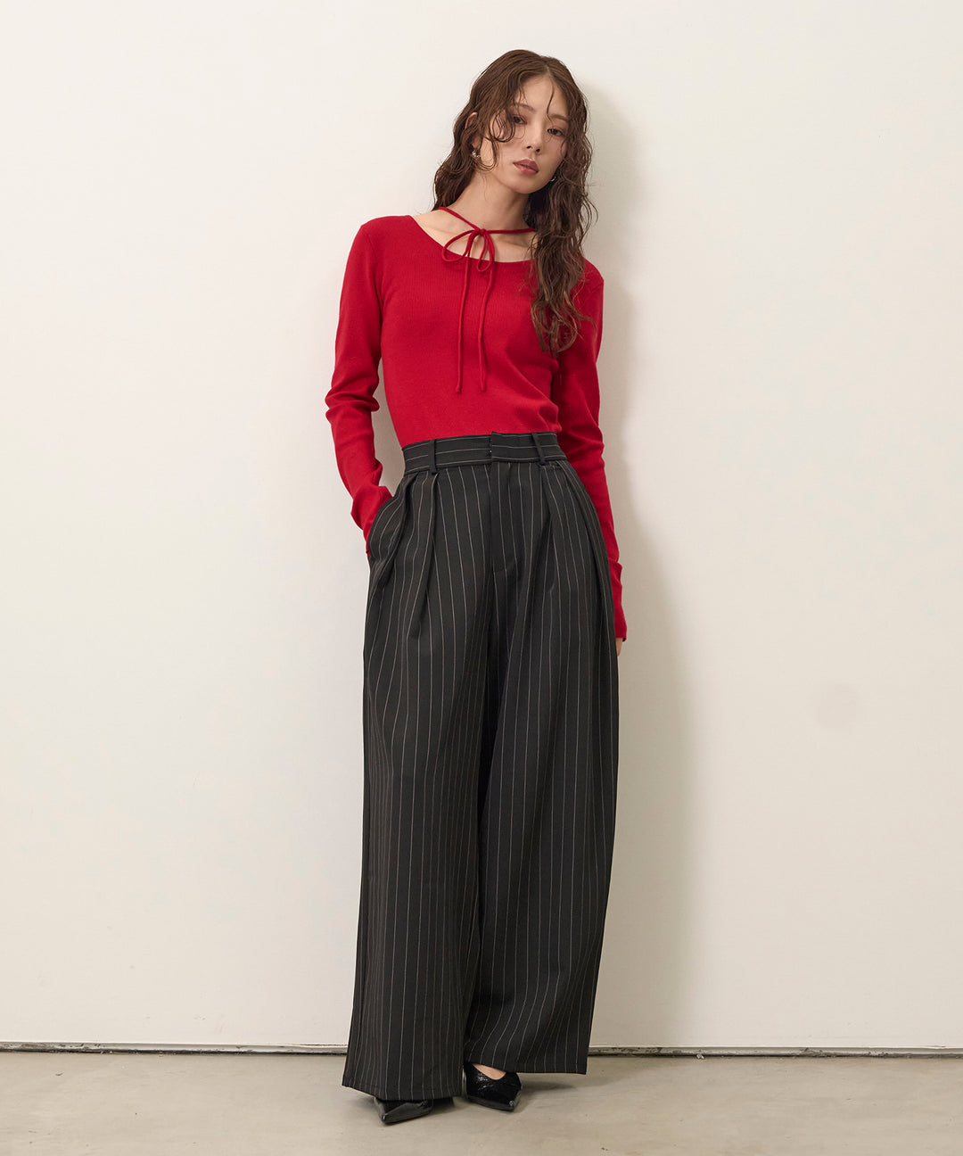 (eliuu)Pinstripe Wide Tuck Slacks