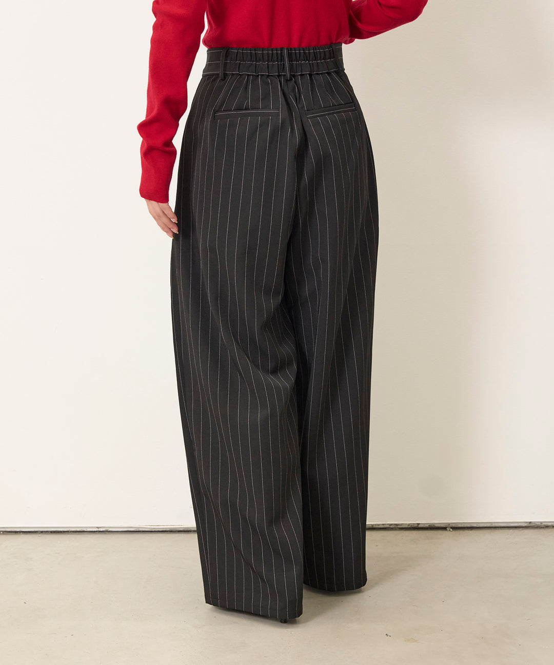 (eliuu)Pinstripe Wide Tuck Slacks