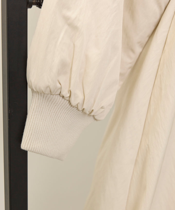 Balloon Curve Nylon Coat