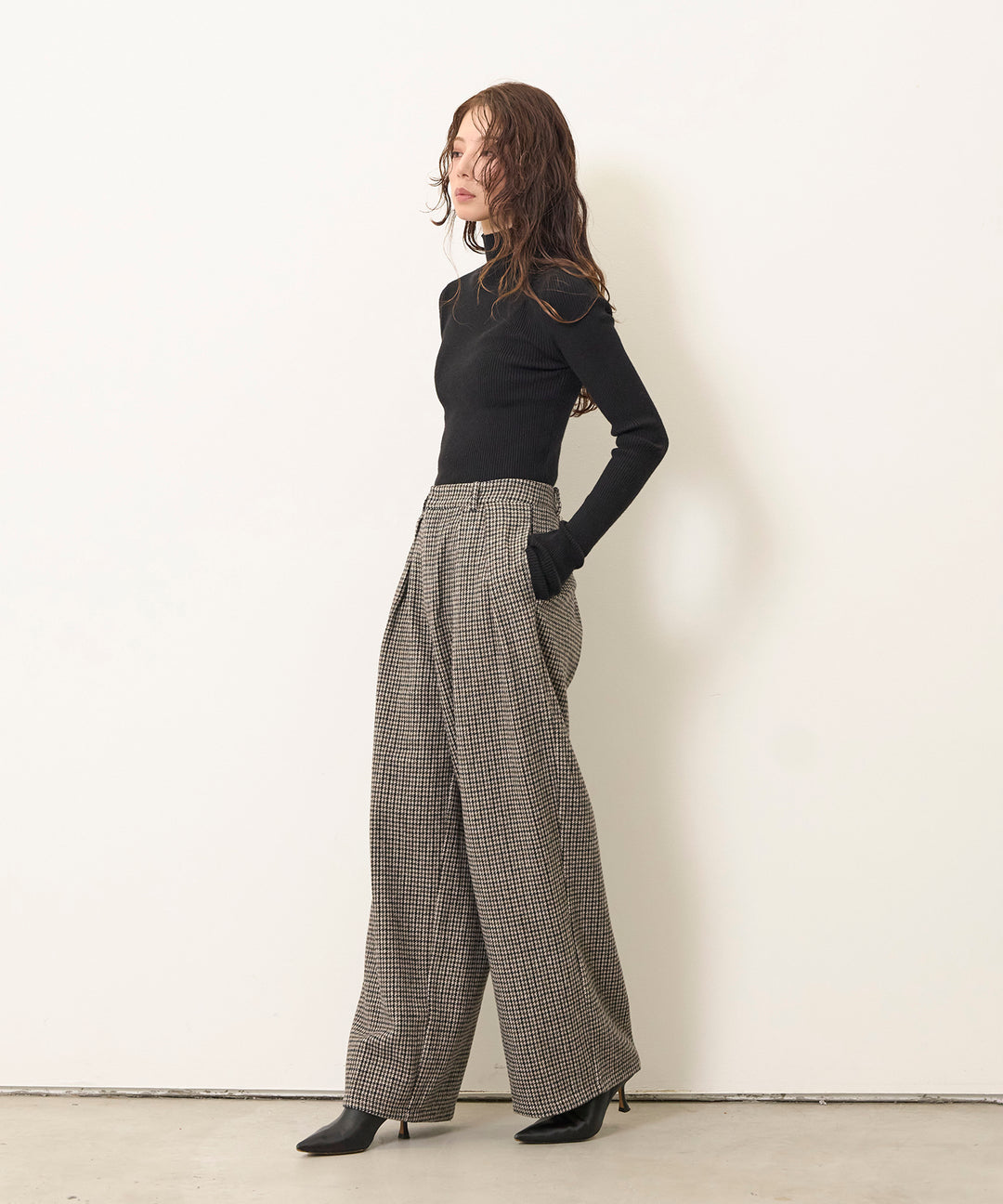 (eliuu)Clasical Check Tuck Trousers