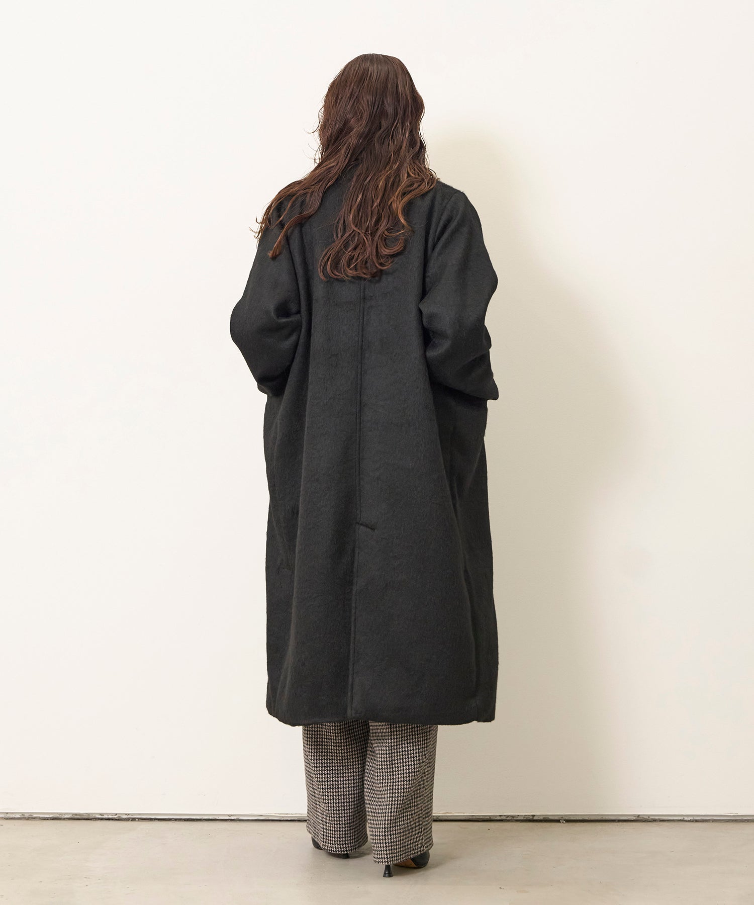 アッシーさん専用1 PIU1UGUALE3 CRAZY CHESTER COAT DROP CHESTER COAT |1PIU1UGUALE3(ウノ ピゥ ウノ ウグァーレ トレ