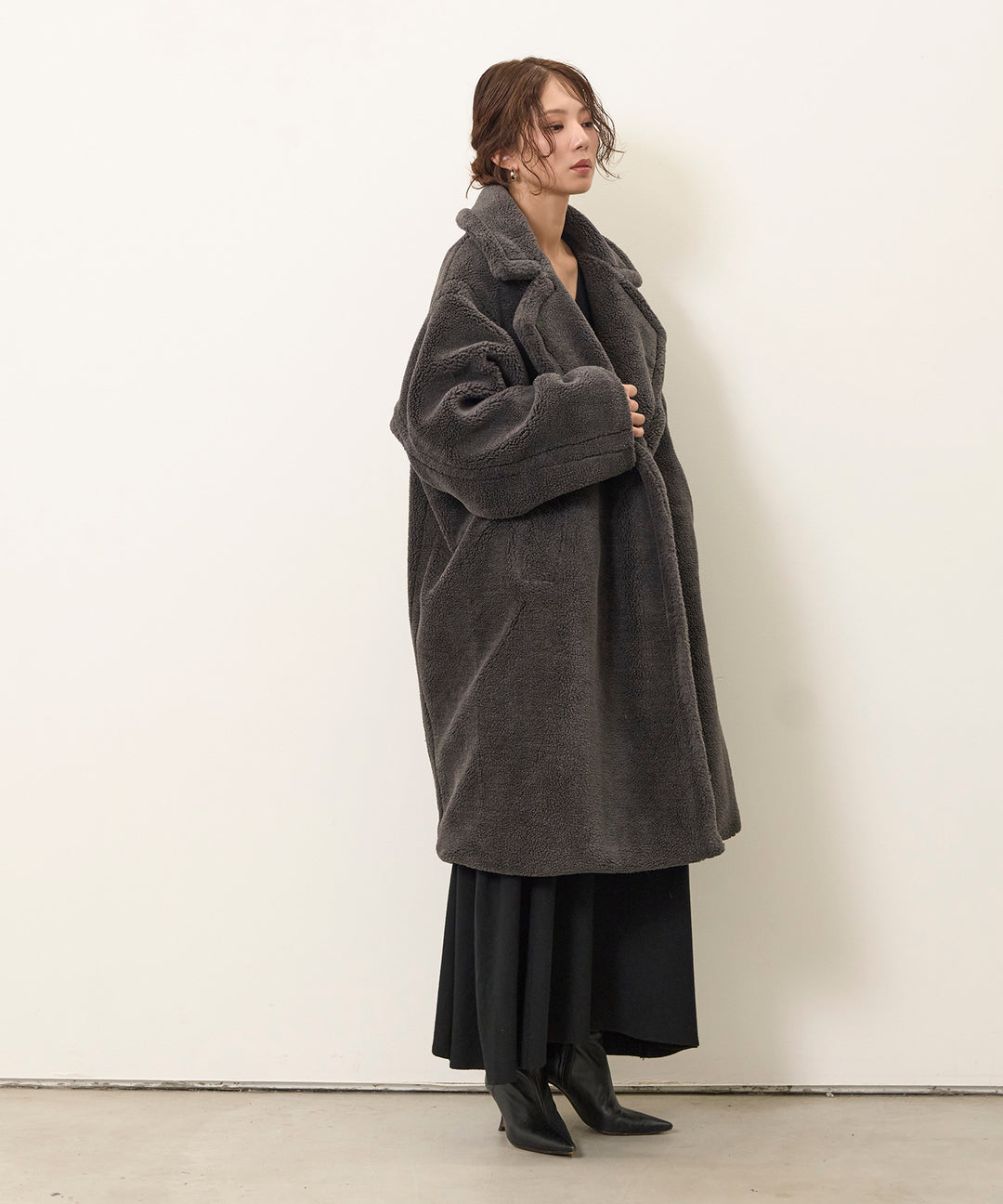 [SET]Puffy  Boa Coat+Shape Flare Knit Onepiece