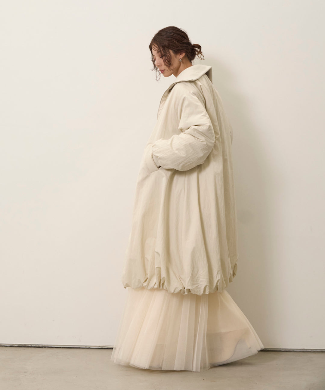 Balloon Curve Nylon Coat