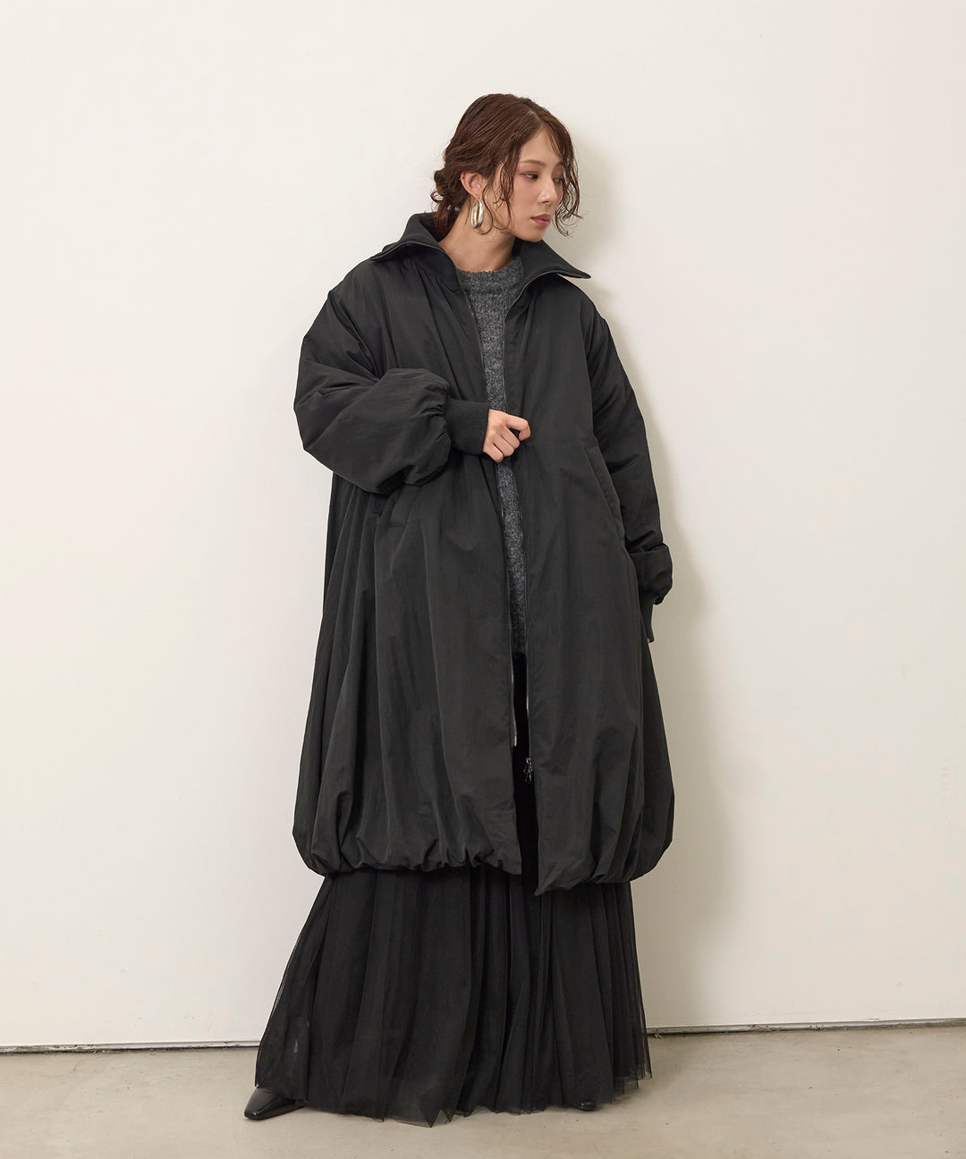 Balloon Curve Nylon Coat