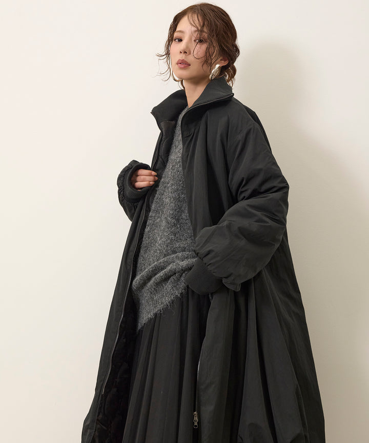 Balloon Curve Nylon Coat