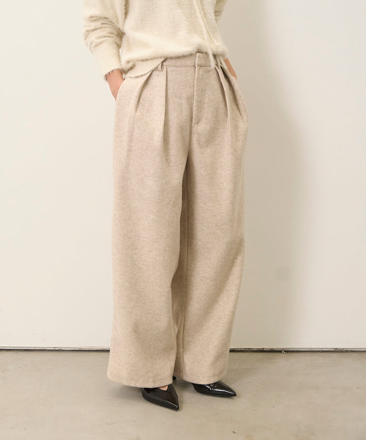 (eliuu)Wool Like Tuck Trousers