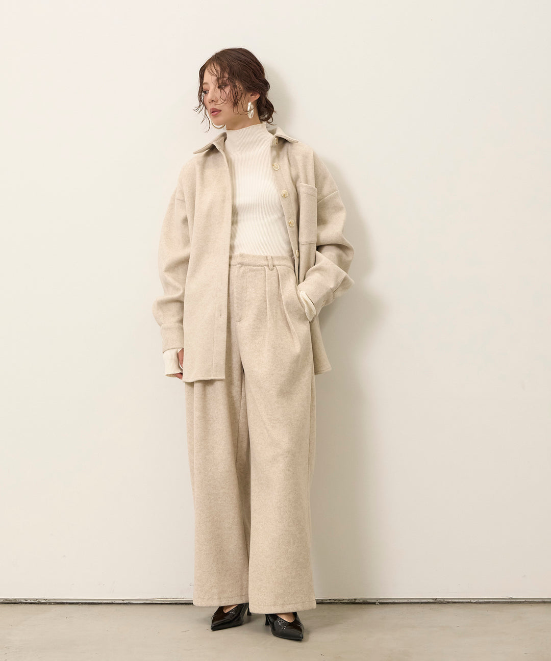 (eliuu)Wool Like Tuck Trousers