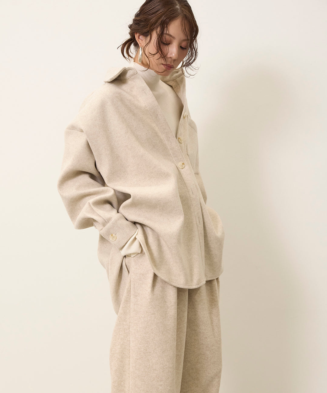 [SET]Wool Like Wide Shirt JK+Wool Like Tuck Trousers