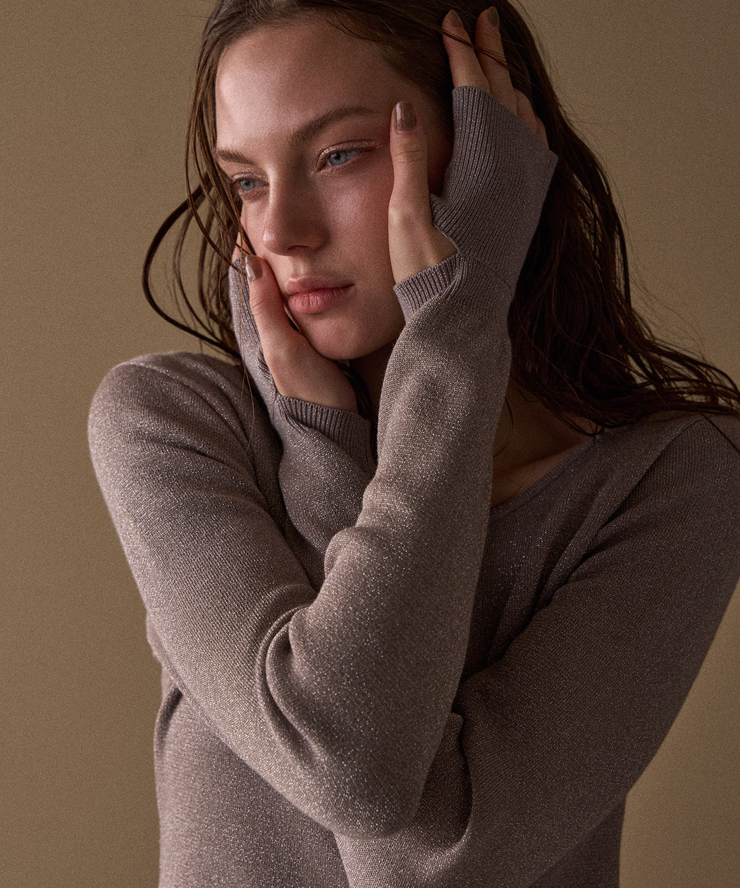 2way Zip Slit Glitter Knit Tops