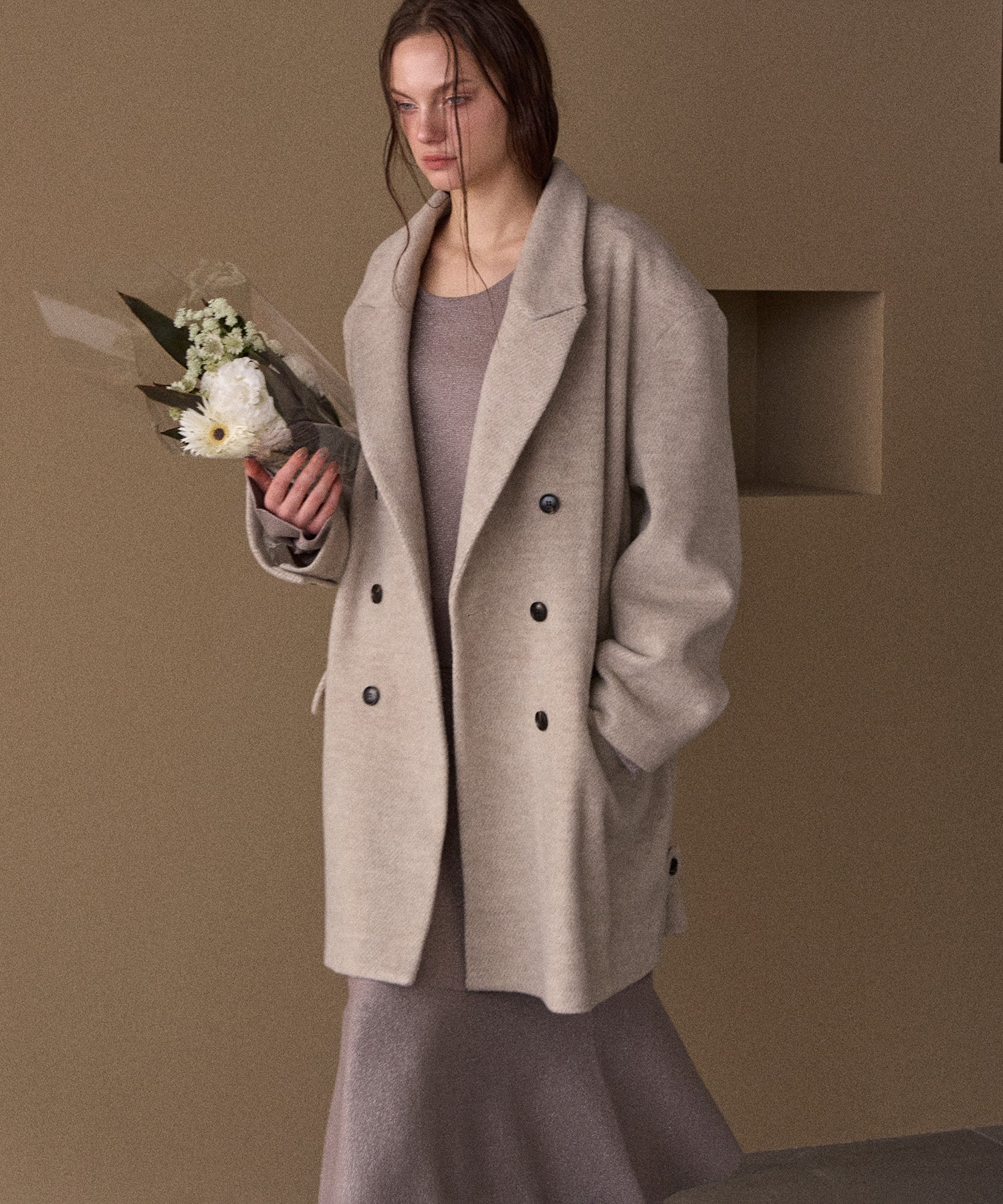 Siamese Nuance Over Wool Coat – MIELI INVARIANT