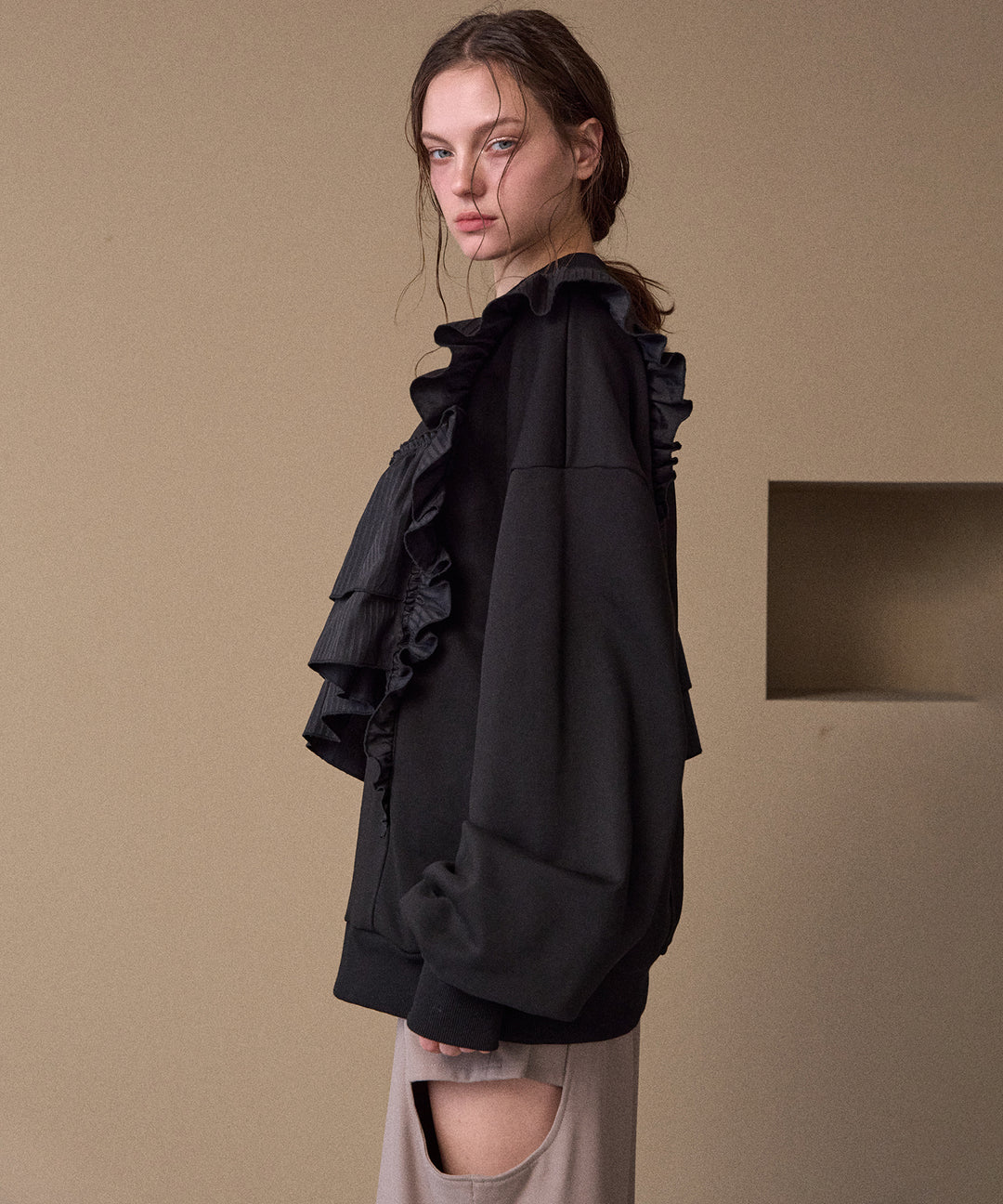 Pinstripe Frill Sweat Pull Over