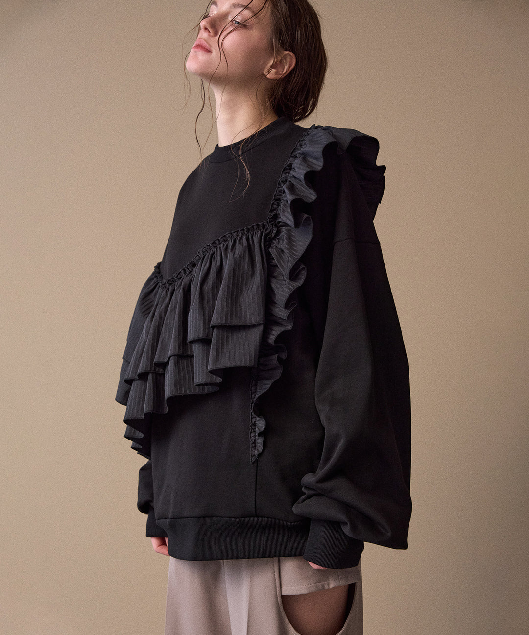 Pinstripe Frill Sweat Pull Over