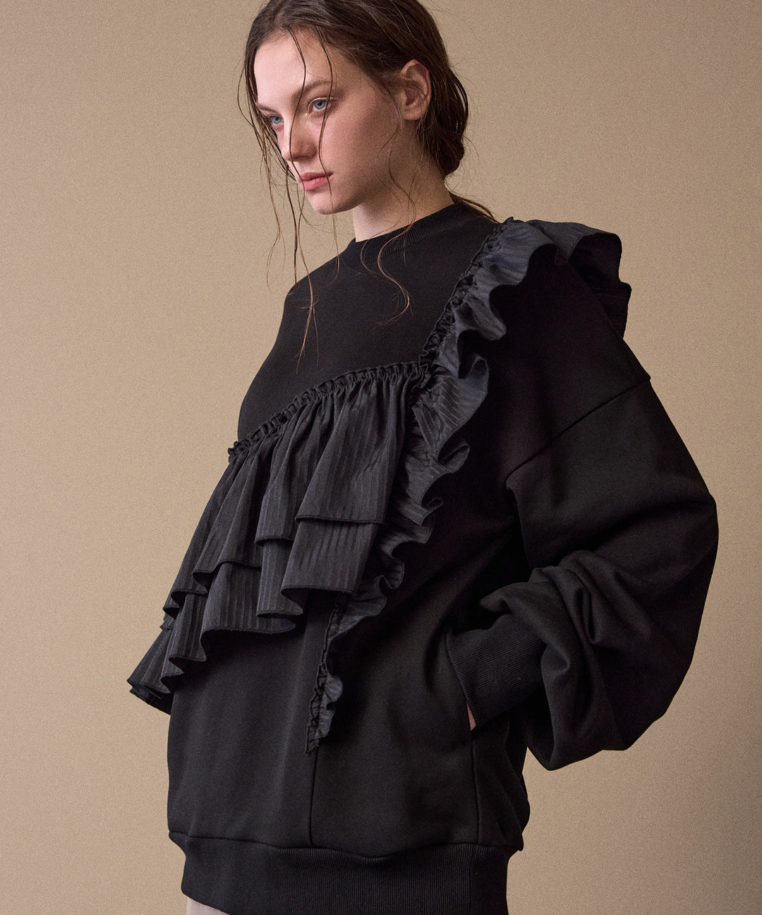 Pinstripe Frill Sweat Pull Over