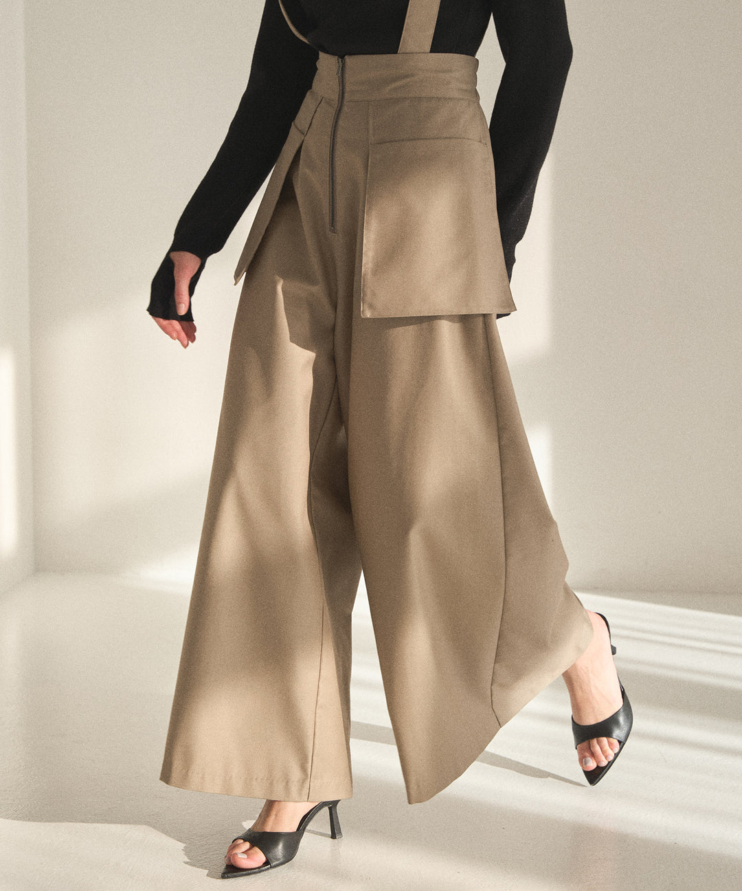 Wide Pocket Trench Pants