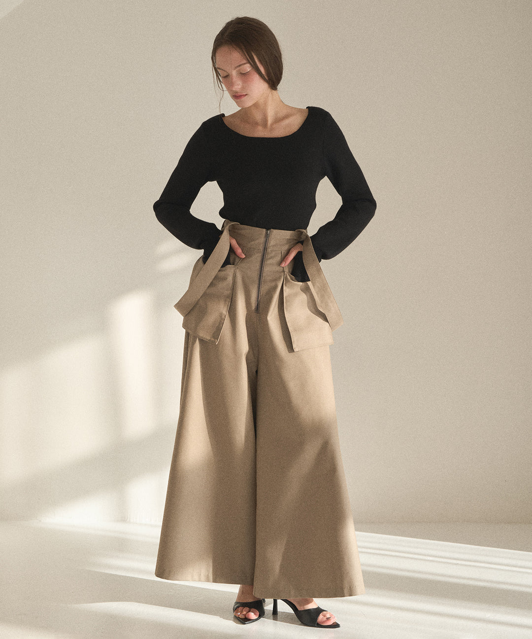 Wide Pocket Trench Pants
