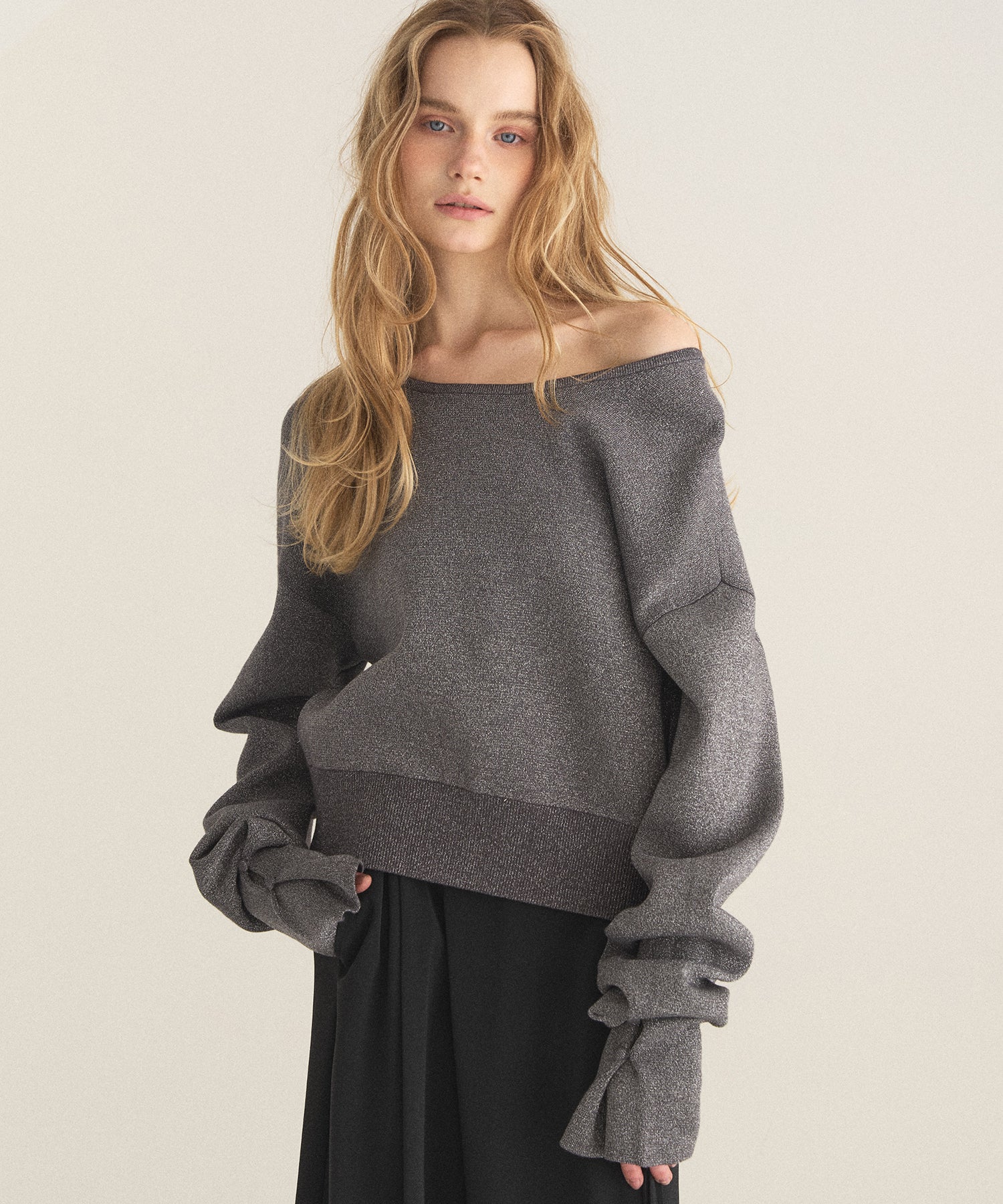 2way Tuck Glitter Knit Tops – MIELI INVARIANT