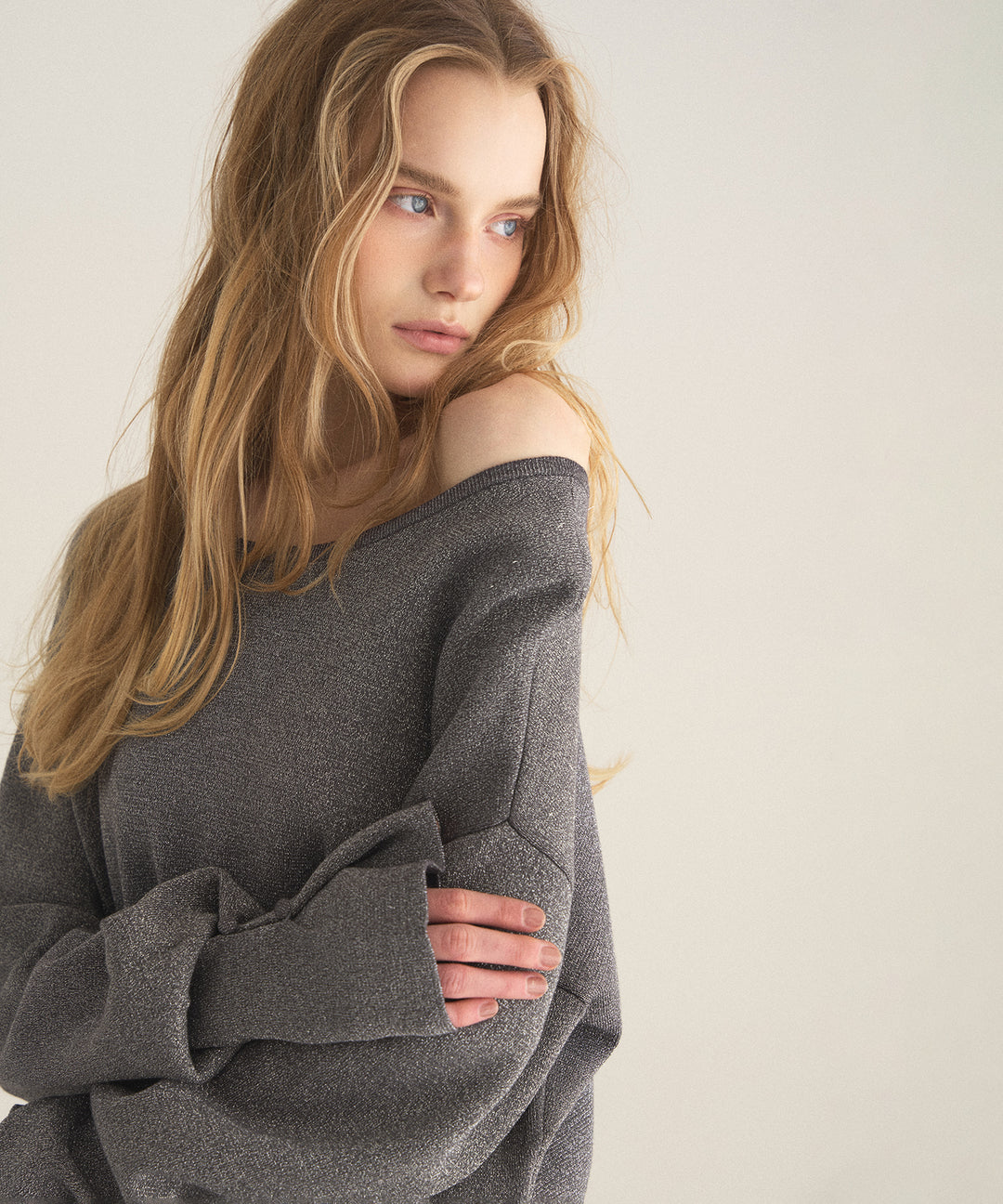 2way Tuck Glitter Knit Tops