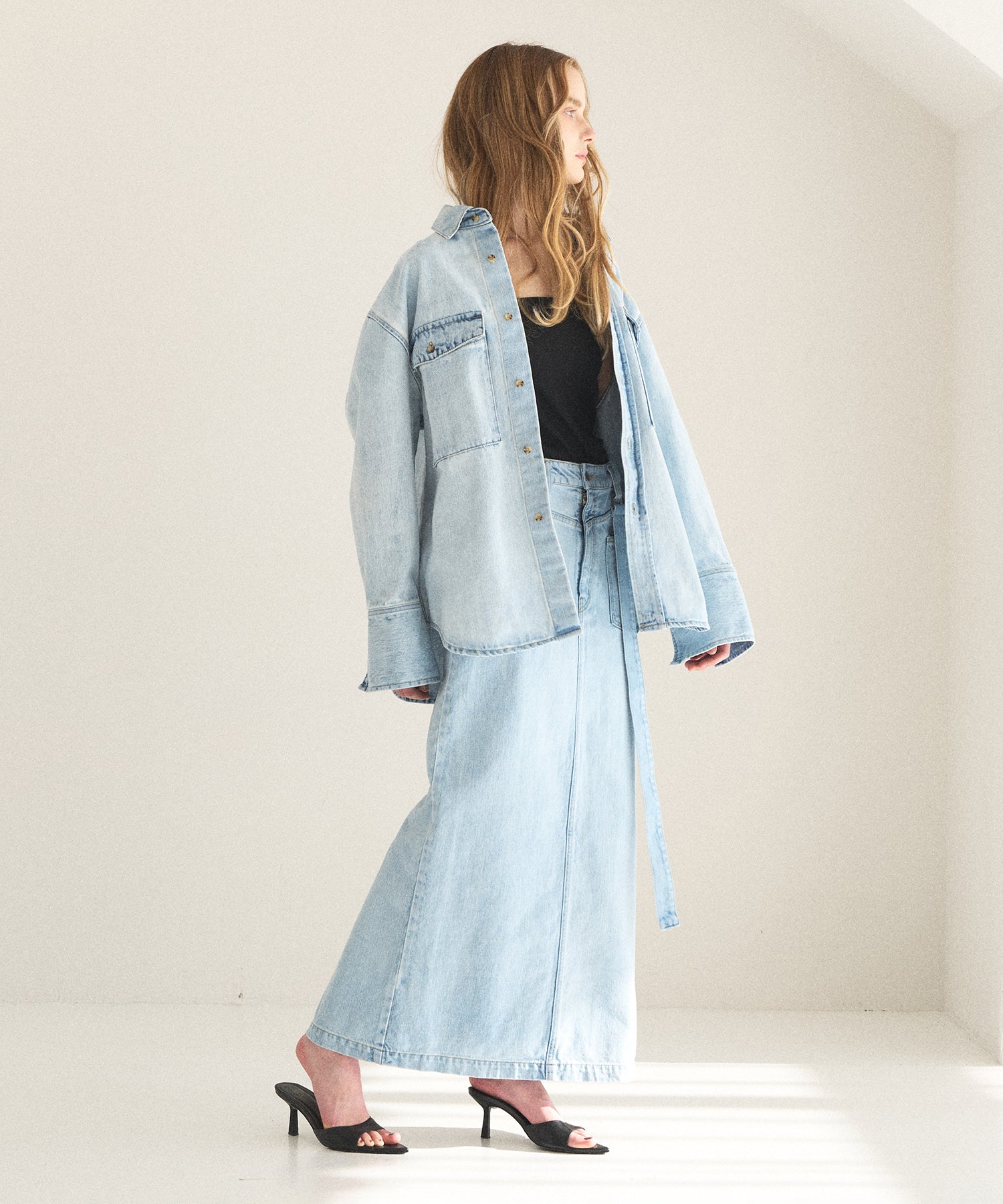 ICE Bleach Denim Skirt – MIELI INVARIANT