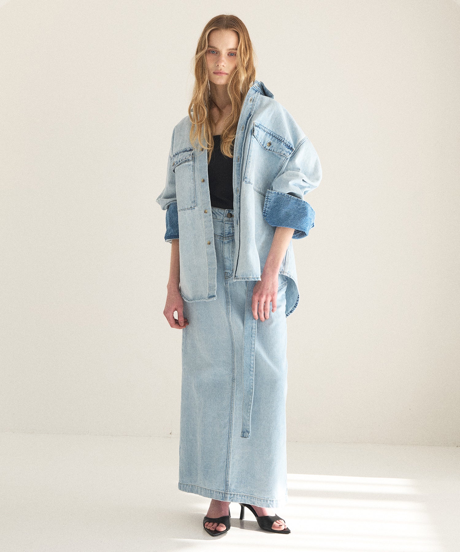 ICE Bleach Denim Skirt – MIELI INVARIANT